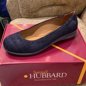 Hubbard dark blue freedom dance shoe